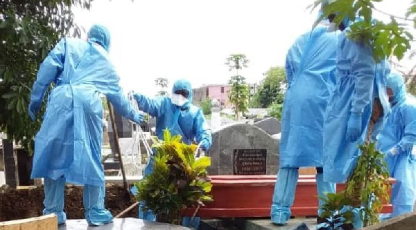 Inhumation des décédés des suites de Covid-19