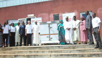 Cérémonie de remise des dons aux femmes du GIC Ribaou