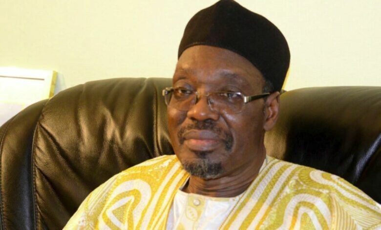 Issa Tchiroma Bakary, Minefop