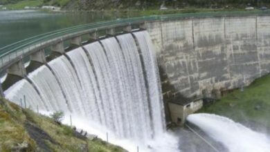 un barrage hydroelectrique