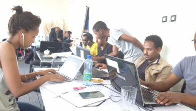 De jeunes startupers camerounais